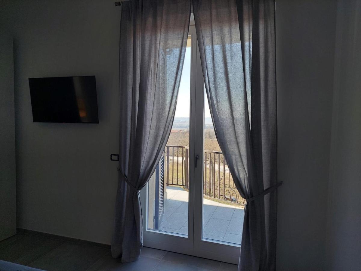 Vila La Casa In Rivalta Verduno Exteriér fotografie
