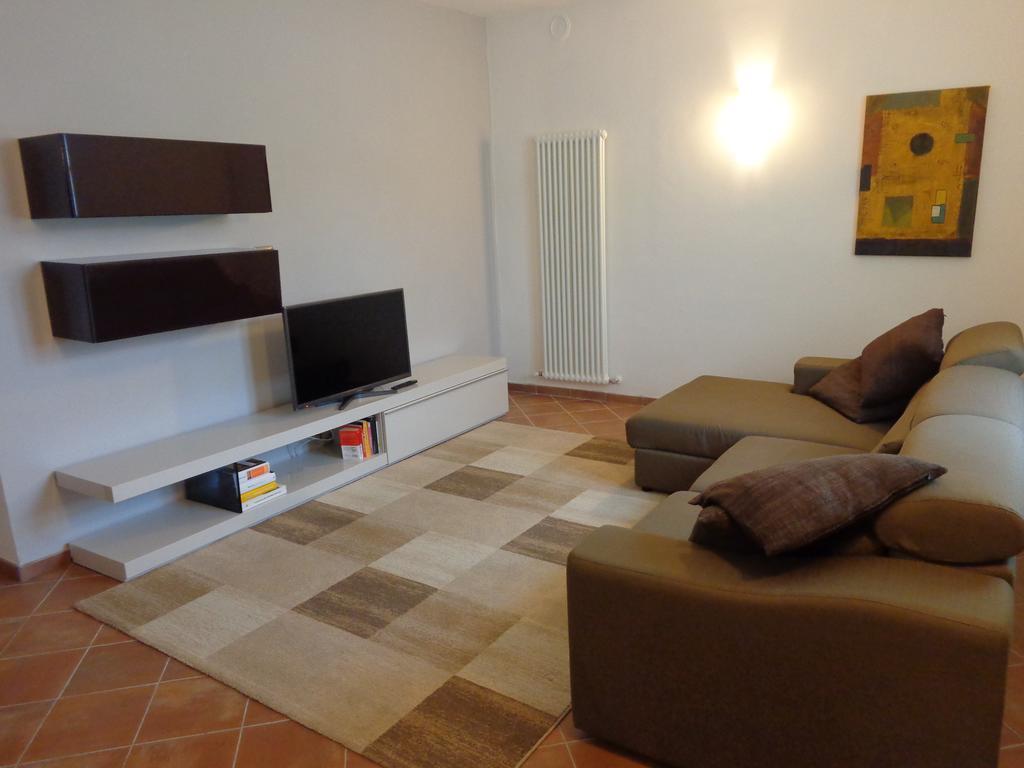 Vila La Casa In Rivalta Verduno Pokoj fotografie